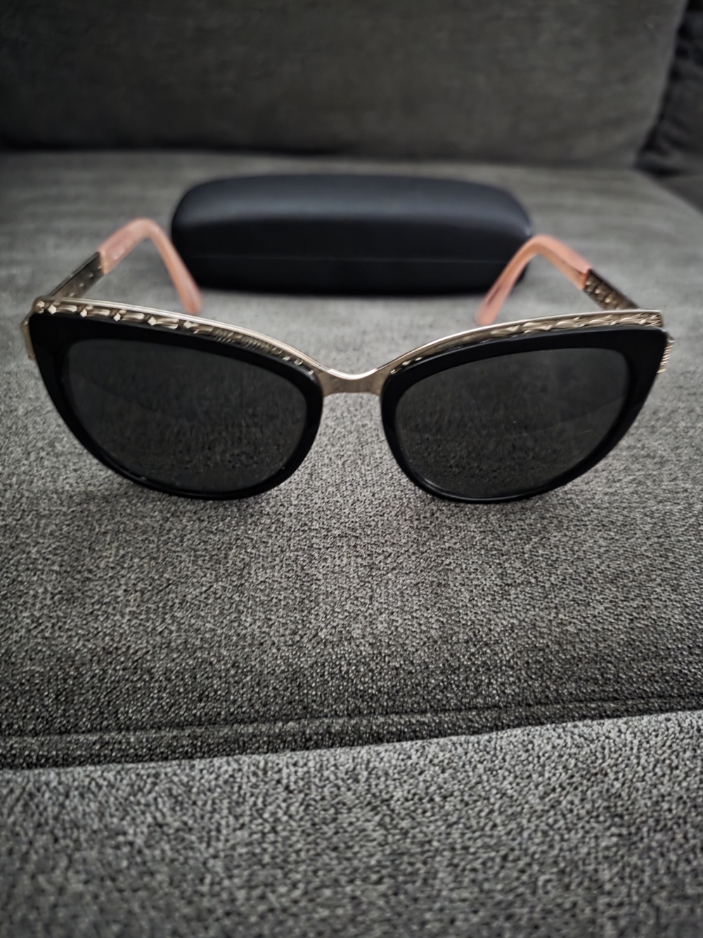 Nicole Miller Black Cat-Eye Sunglasses with Pink Temples